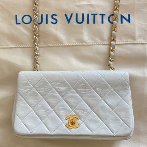 CHANEL Authentic Vintage Full Flap Bag Quilted Lambskin small